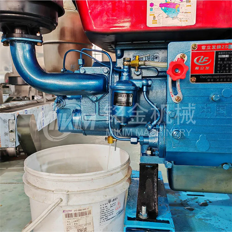 Stroj za pripravo piščančje hrane